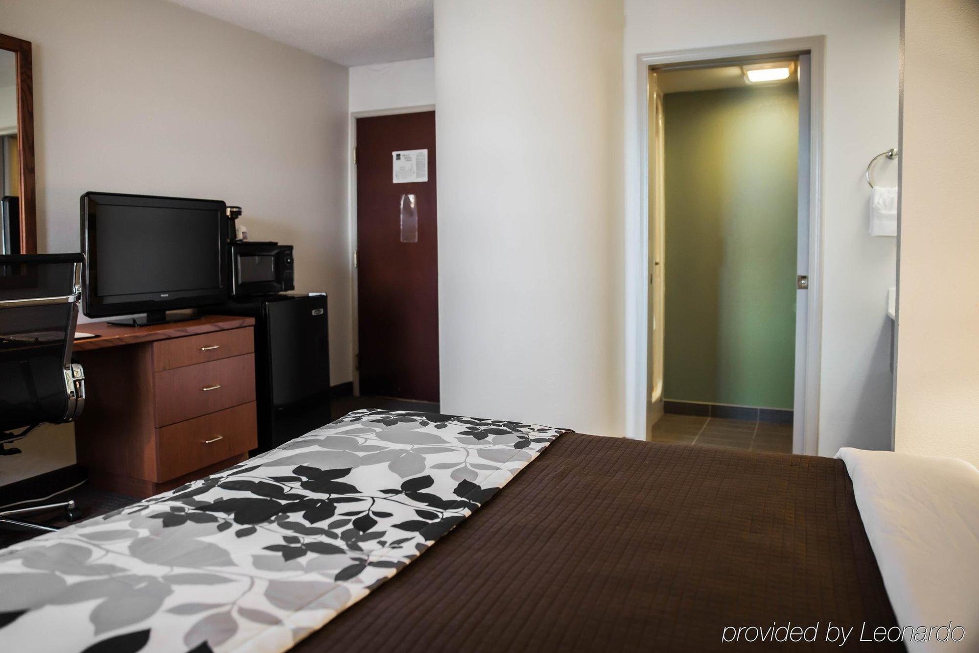 Hotel Sleep Near Quantico Main Gate